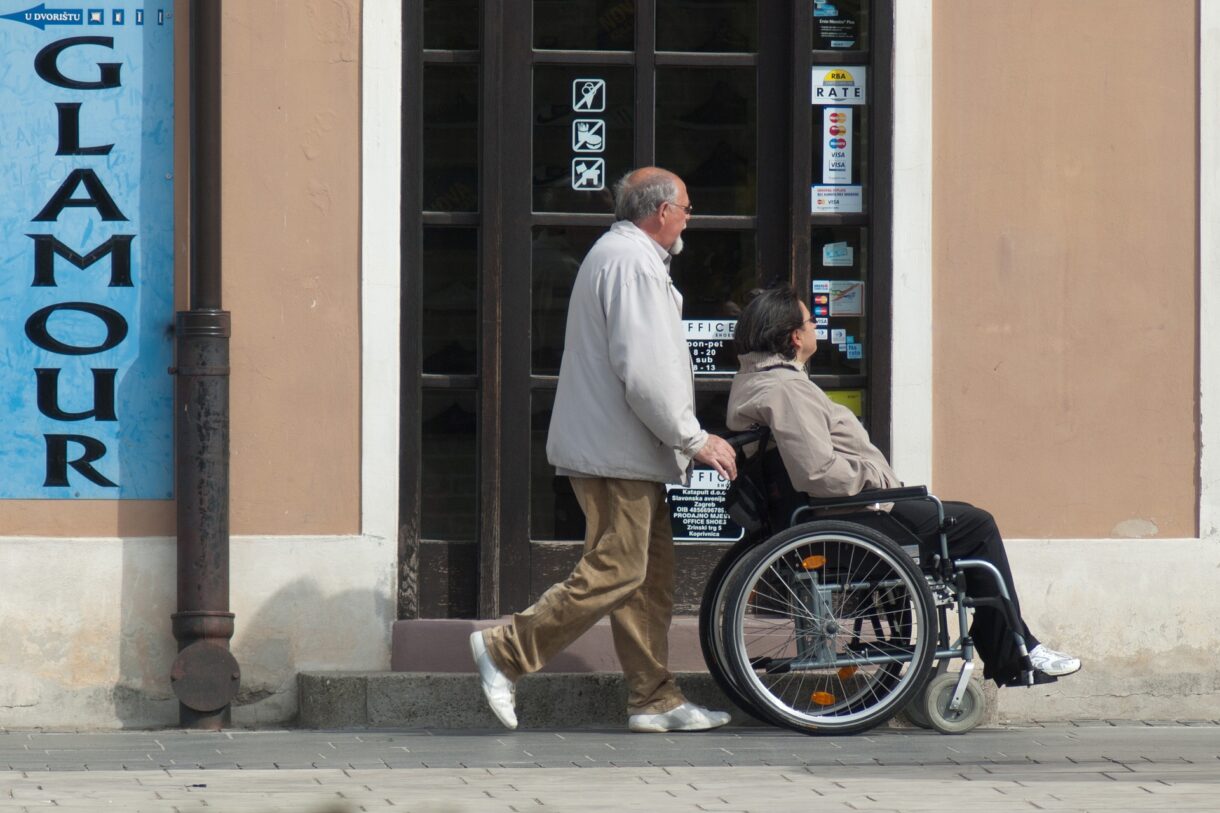 Pensione e accompagnamento