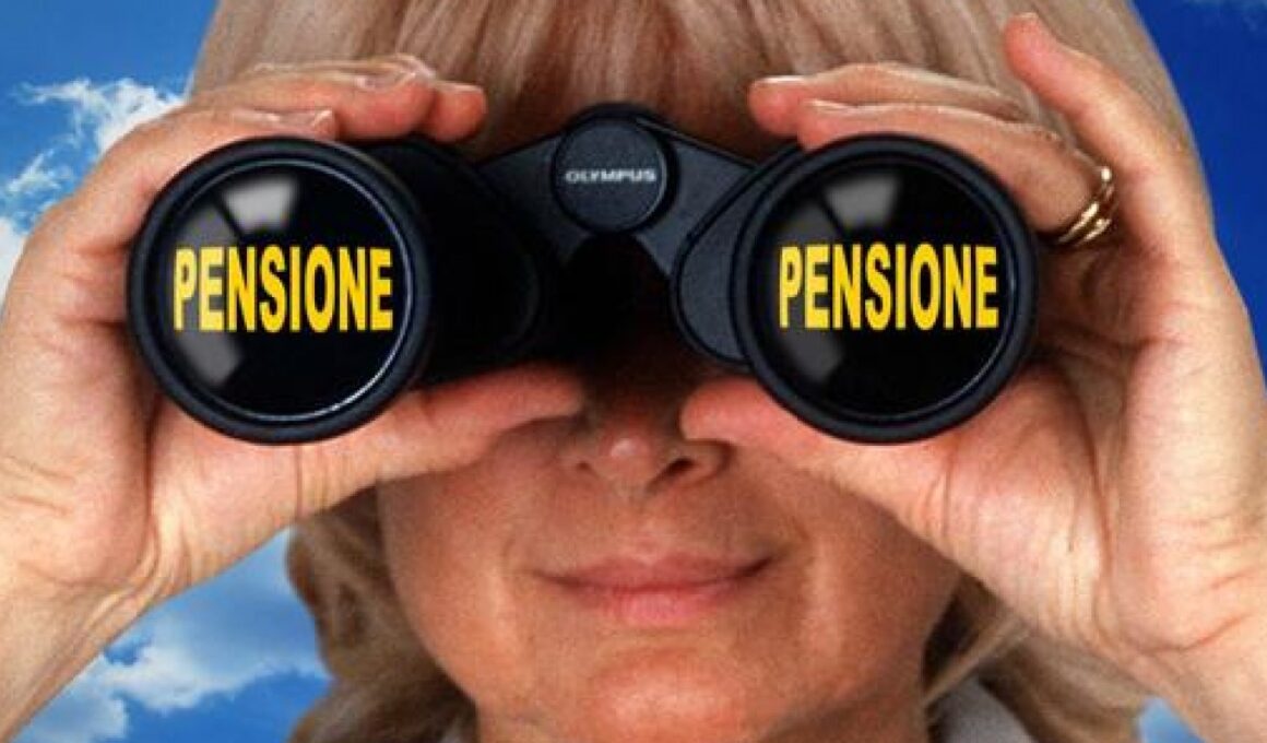 Due vie per la riforma pensioni a 62 anni nel 2024 tra premi e tagli dell'8% per consentire la flessibilità tanto auspicata.