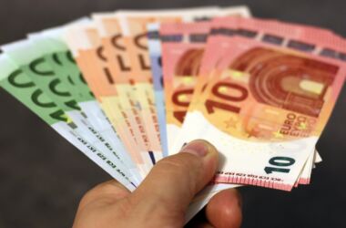 aumento stipendio badanti