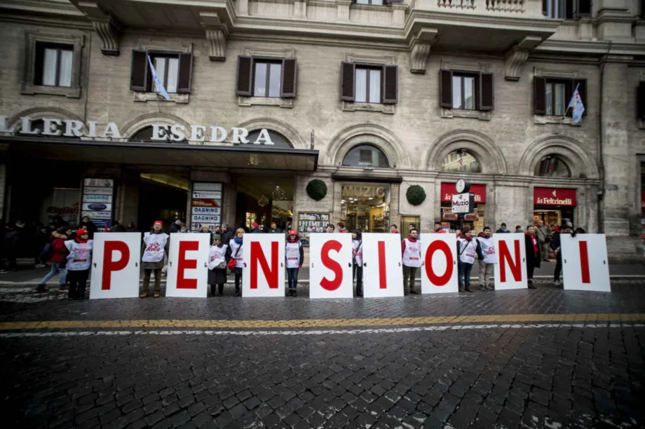 Pensioni, cattive notizie per giugno: meno soldi e ritardo nel pagamento