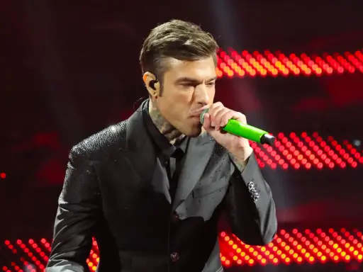 Fedez Papa Leone XIV